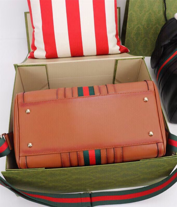 グッチバッグ素材ディテール